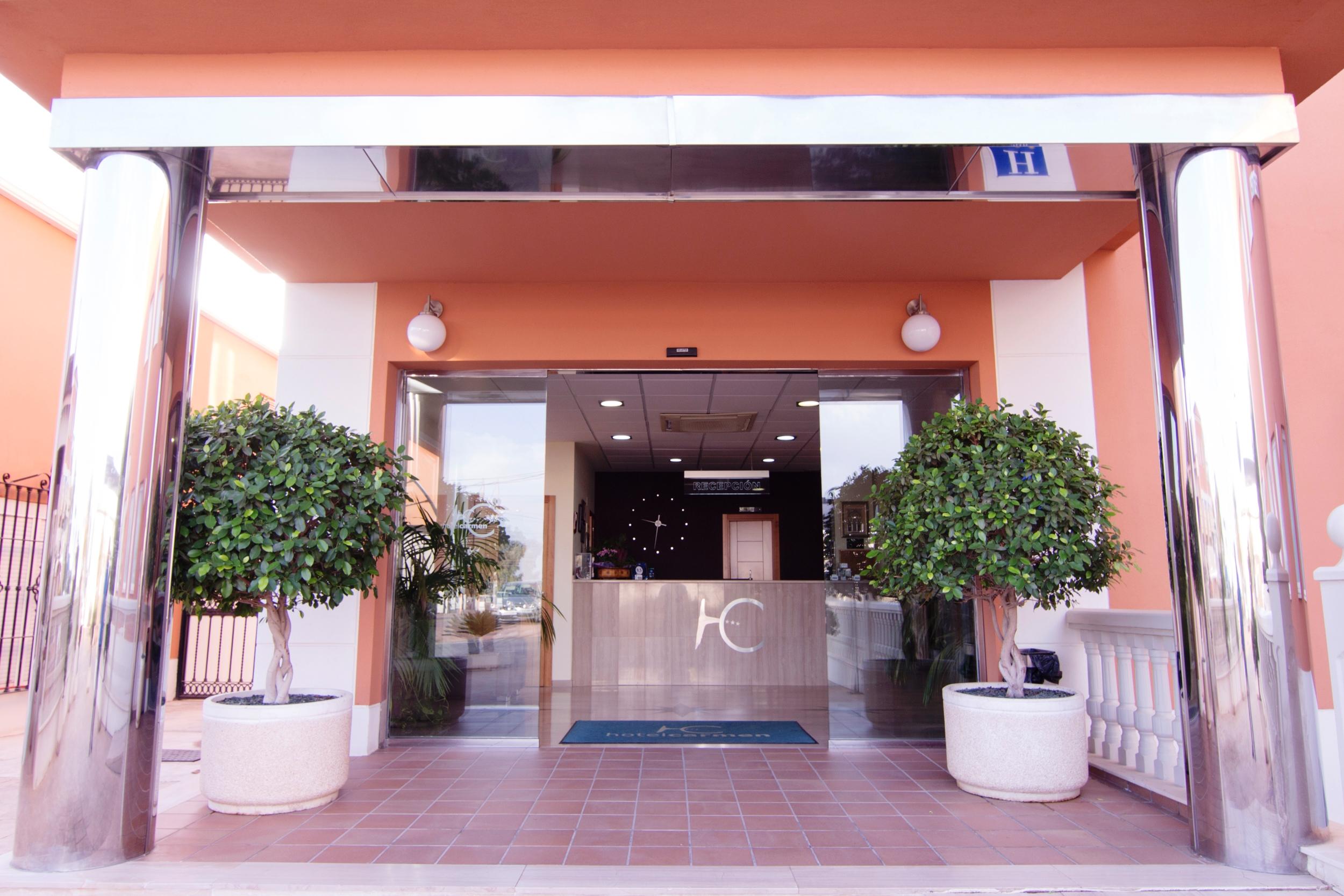 Hotel Carmen La Carlota Exterior photo